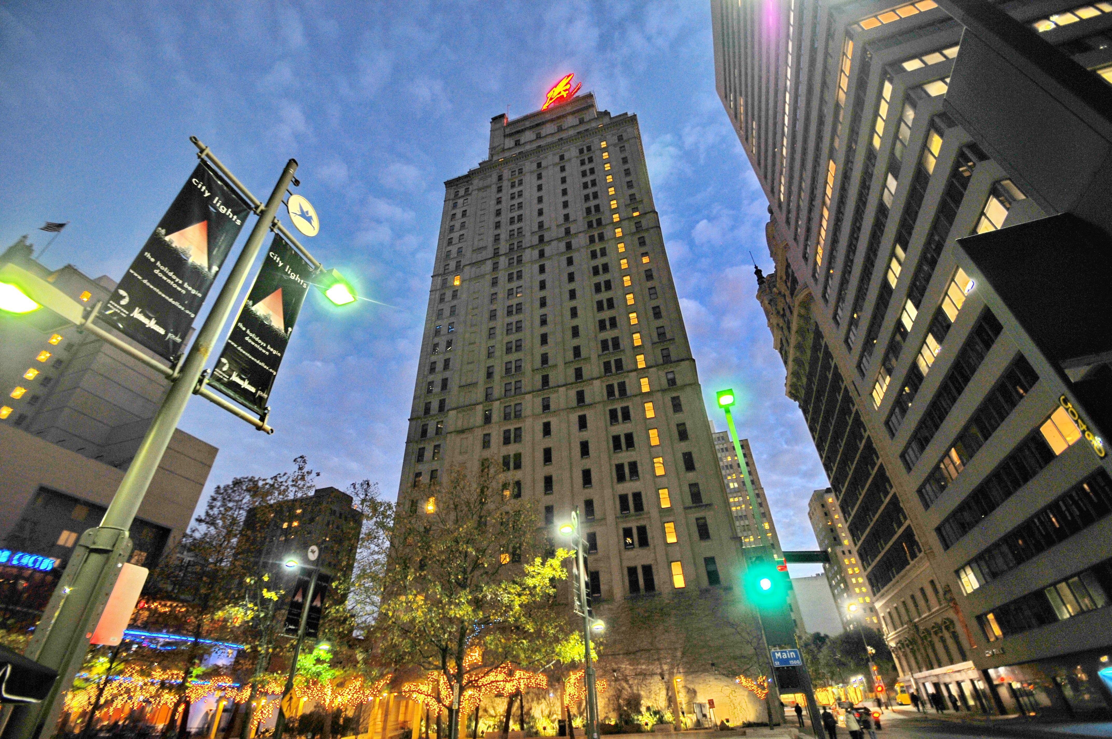 Magnolia Hotel Downtown Dallas Extérieur photo